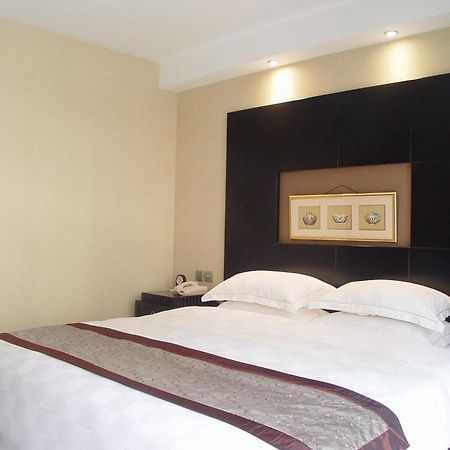 Howard Johnson Palm Beach Resort Shanghai Værelse billede